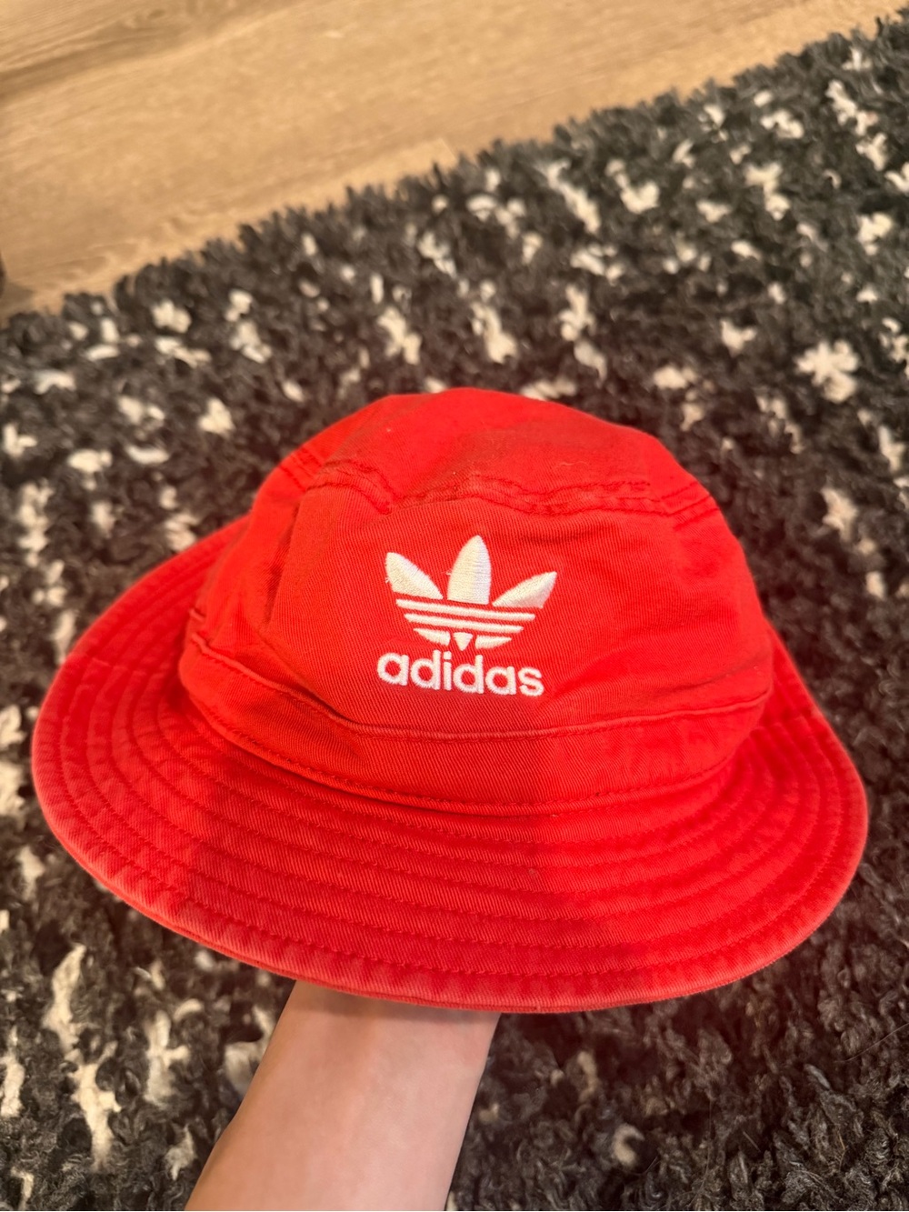 Women’s Adidas bucket hat